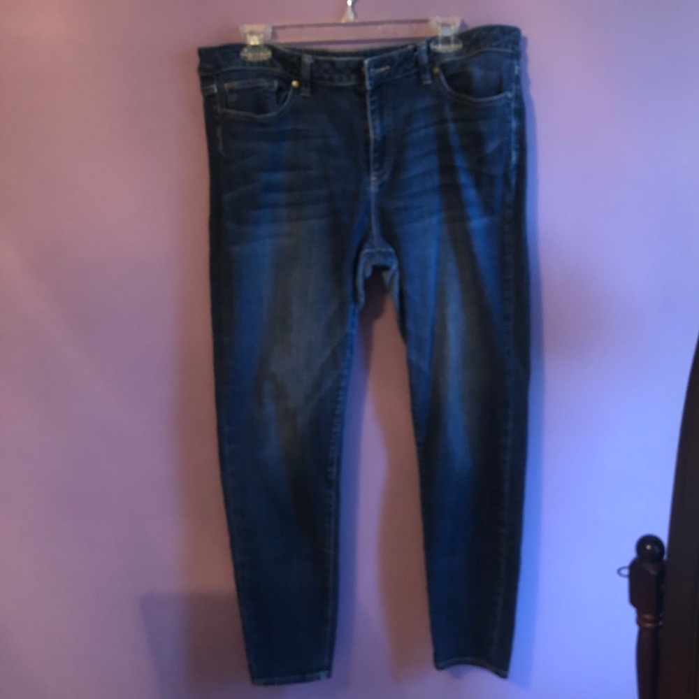 Vince Camuto skinny jeans size 32